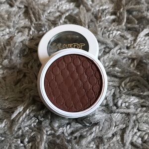 Colourpop shadow